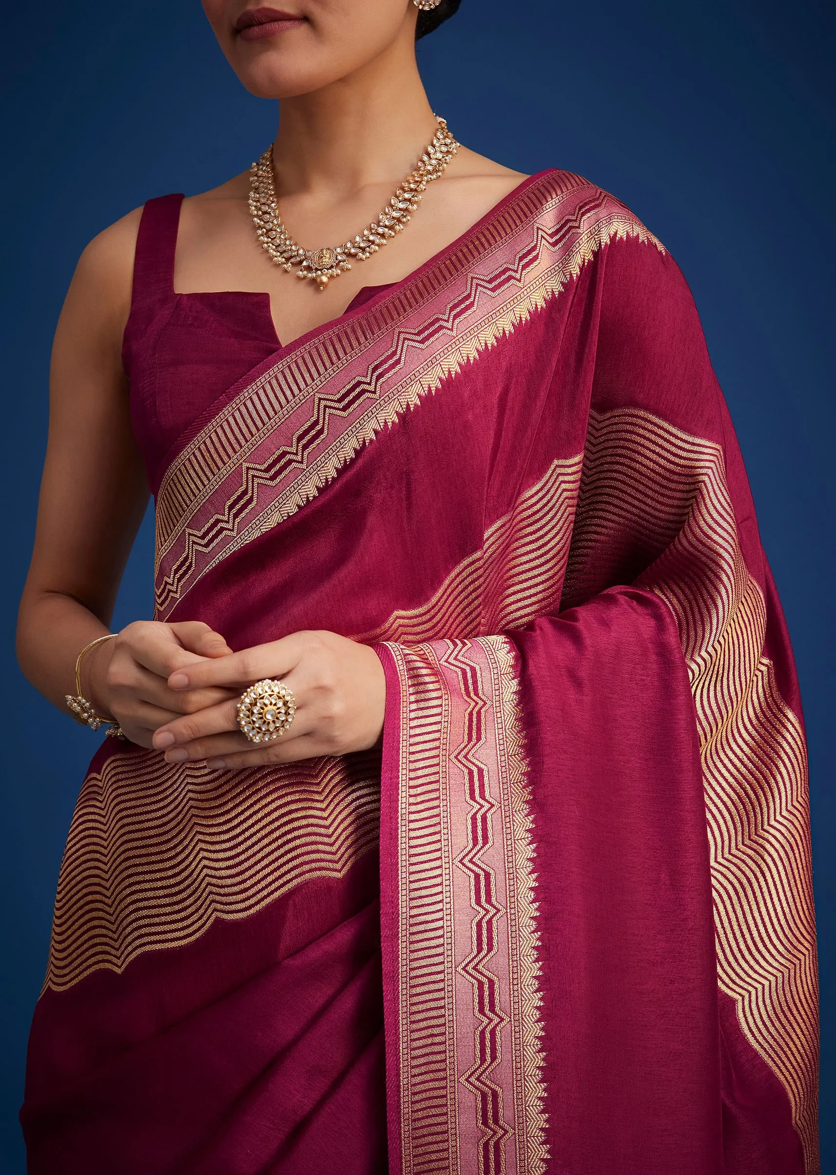 Burgundy Pink Dola Silk Saree With All Over Zari Work