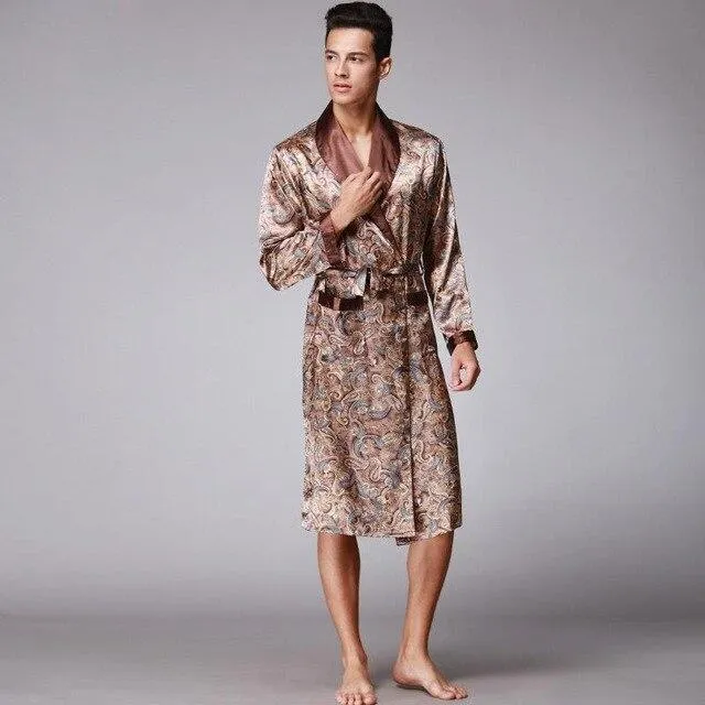 Chinese Men Satin Bathrobe Robe Long Sleeve Pajamas Vintage Print Nightgown Sleepwear New Novlety Kimono Bath Gown Nightgown