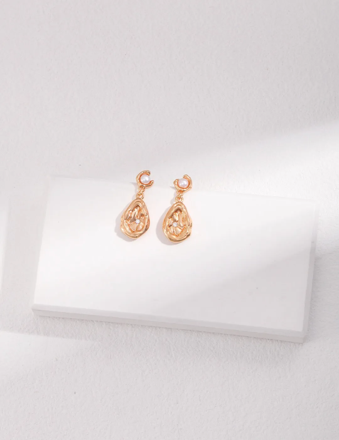 Dainty Zircon Droplet Pearl Earrings
