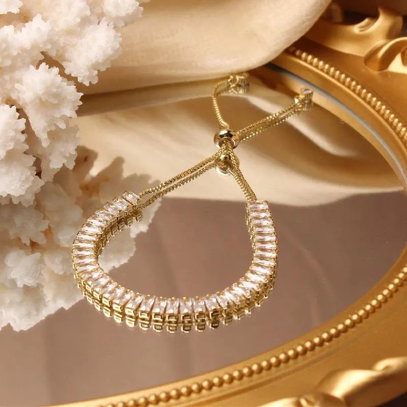 Deluxe Zircon Flower Adjustable Bracelet