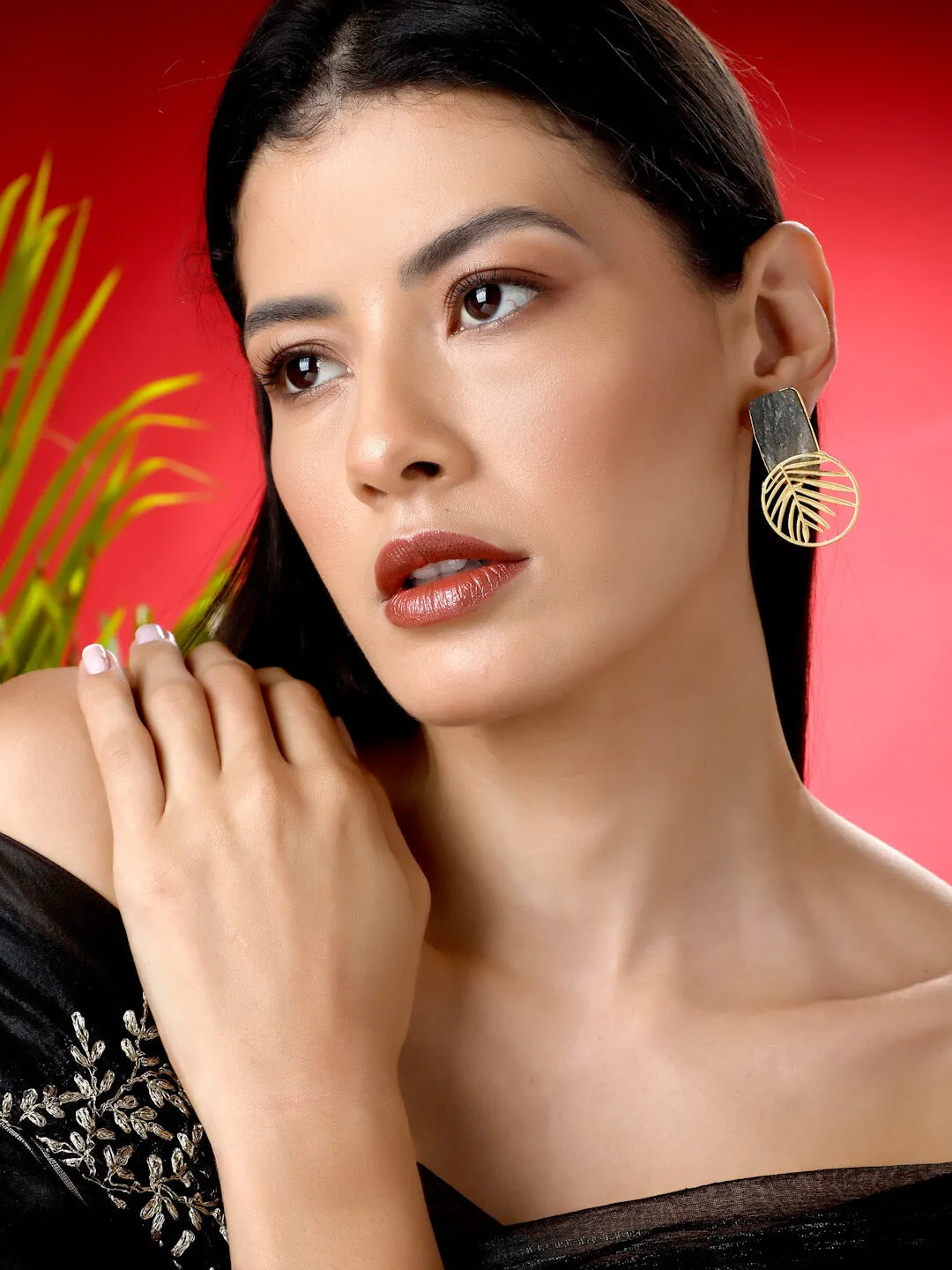 Dhuwa Drop Earring