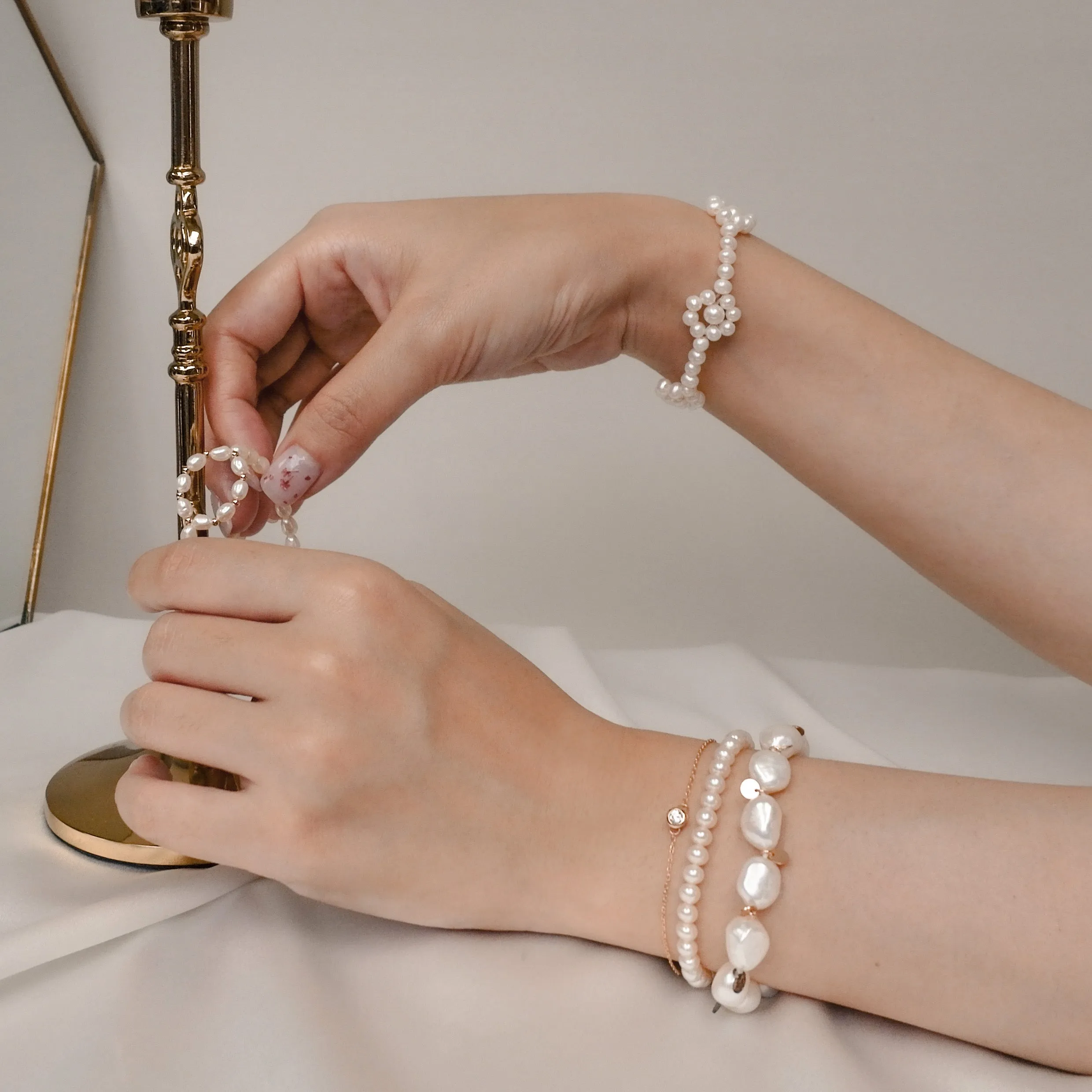 DOUBLE SPARKLE PEARL BRACELET