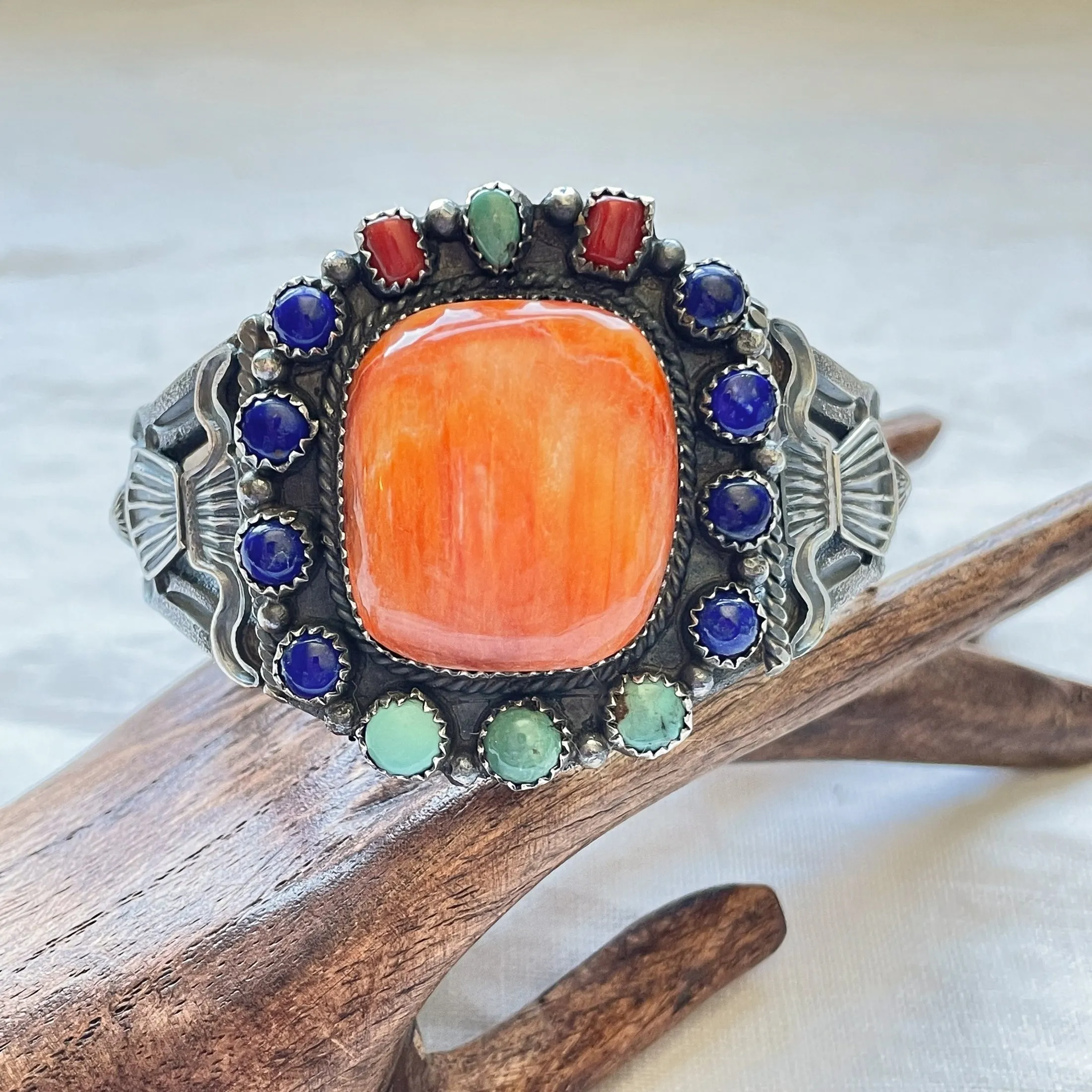 EL Billah Spiny Oyster Native American Bracelet, Sterling Silver Tufa Cast Cuff Bracelet 71.3 G