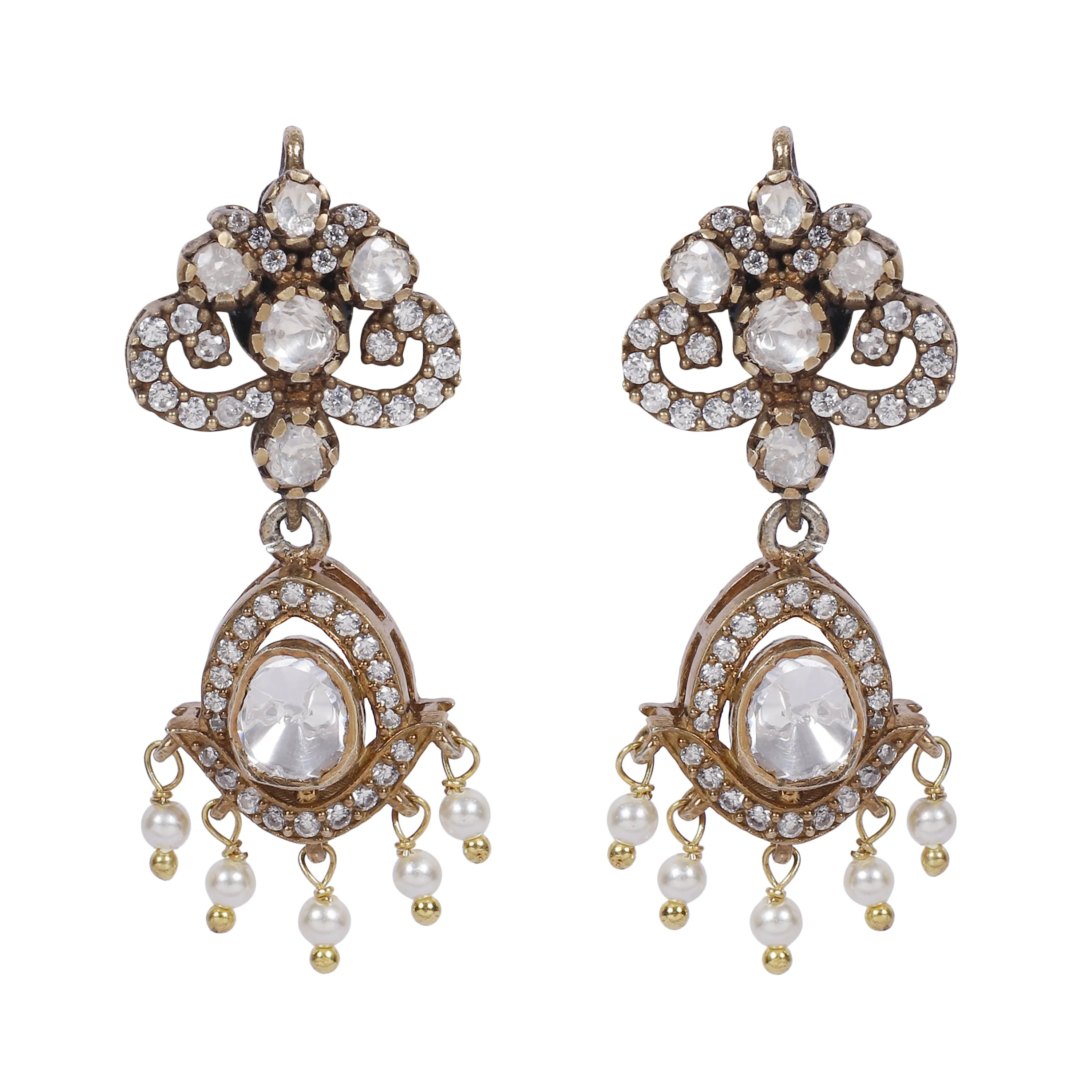 GEETIKA EARRING