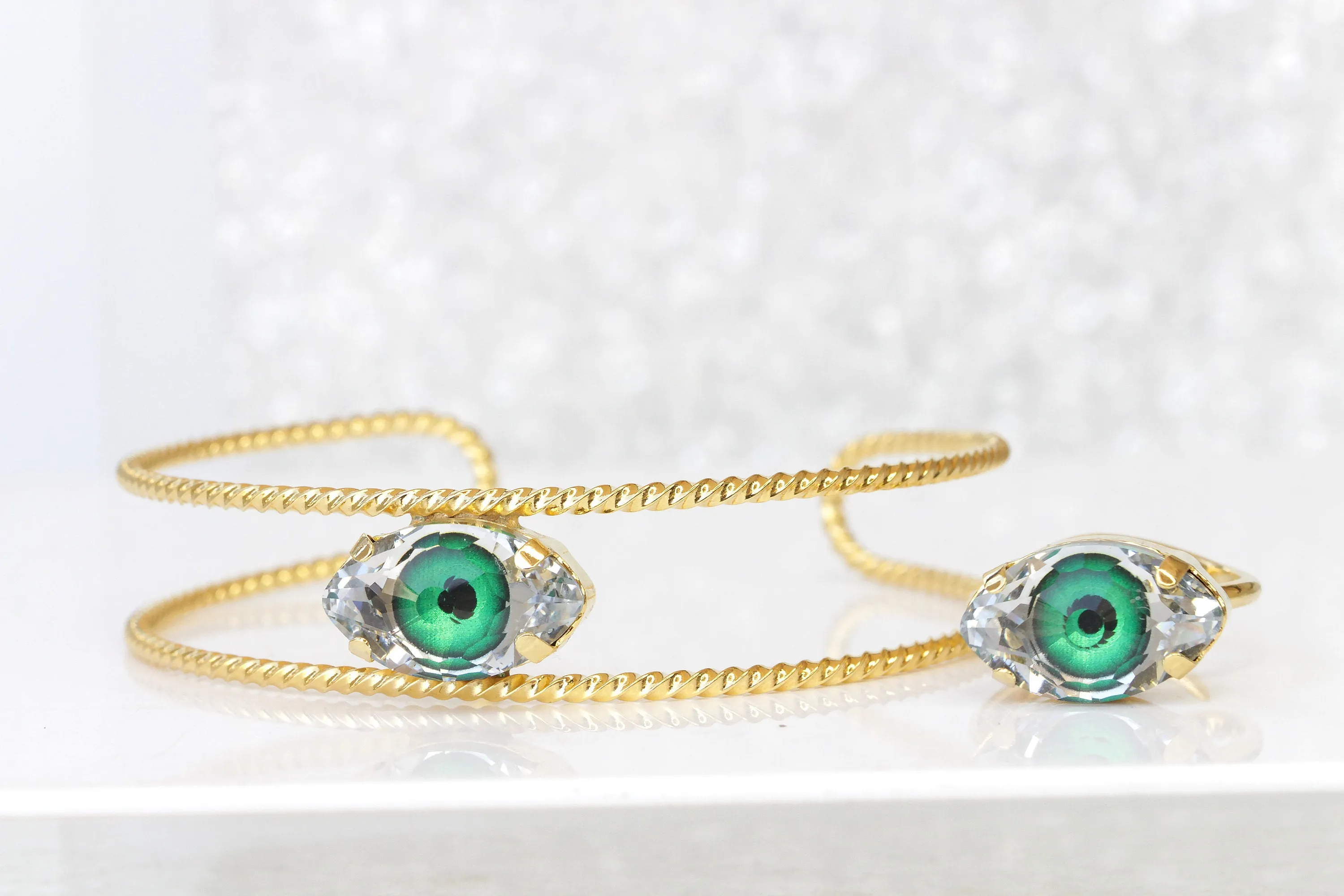 GREEN EYE BRACELET