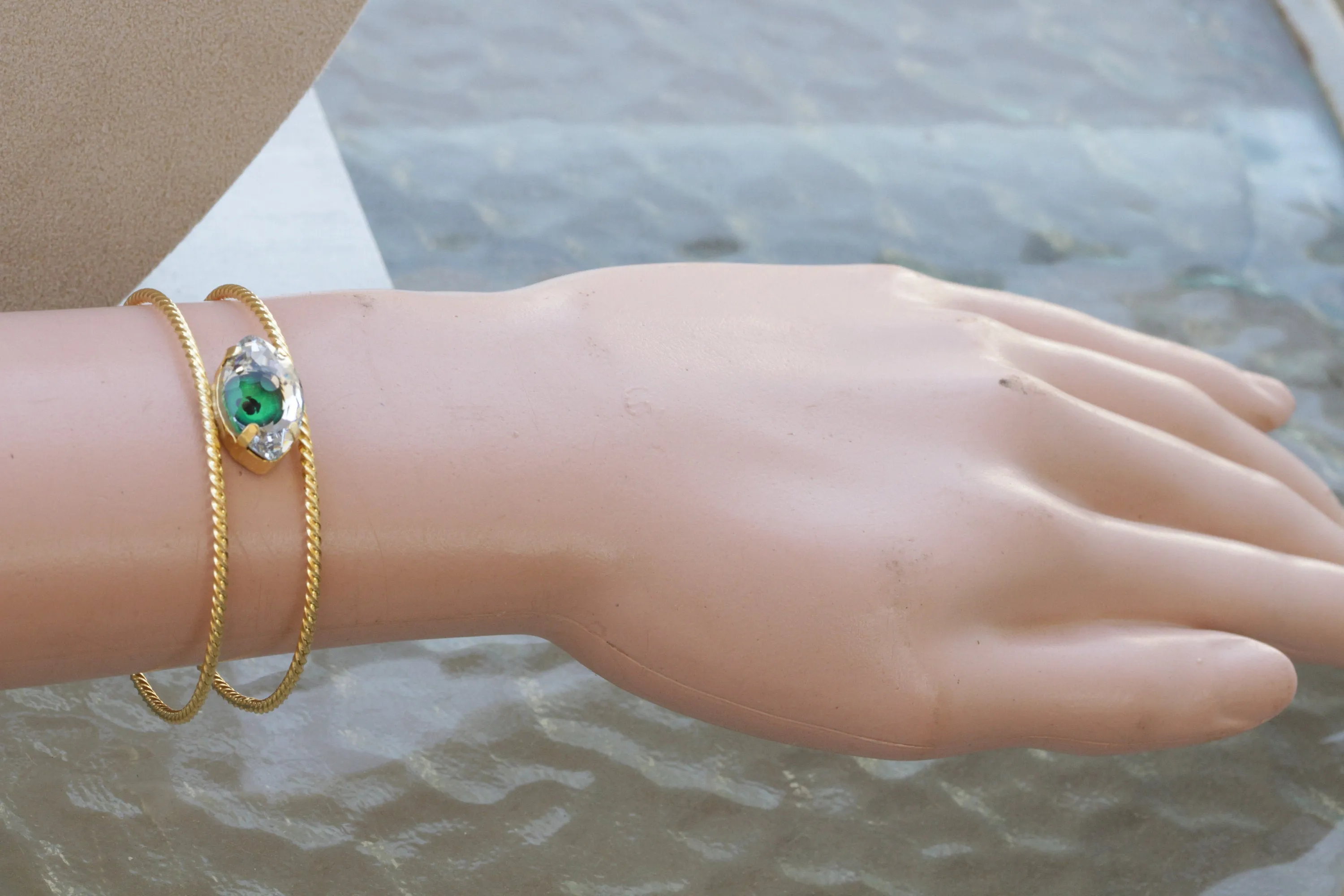 GREEN EYE BRACELET