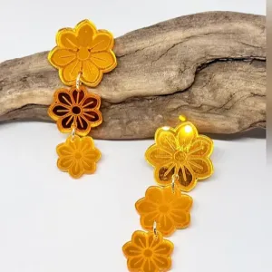 Majagalee on Posts Earrings | Amber