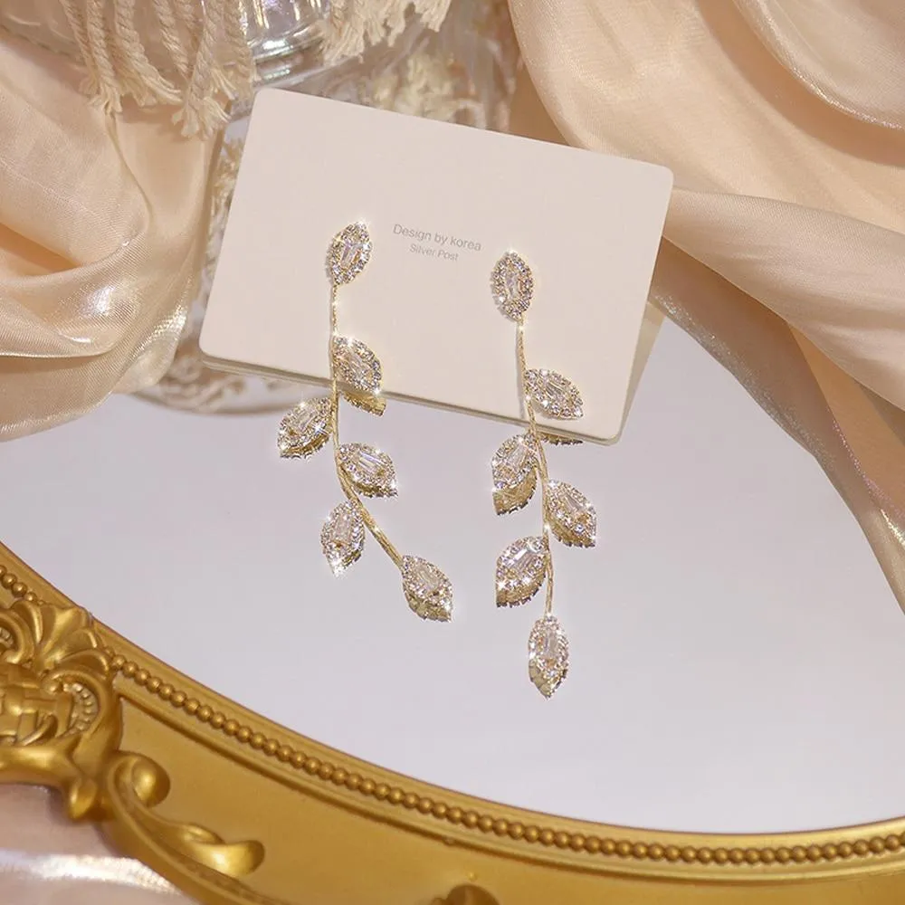 Micro Inlaid Cubic Zircon Leaves Earrings