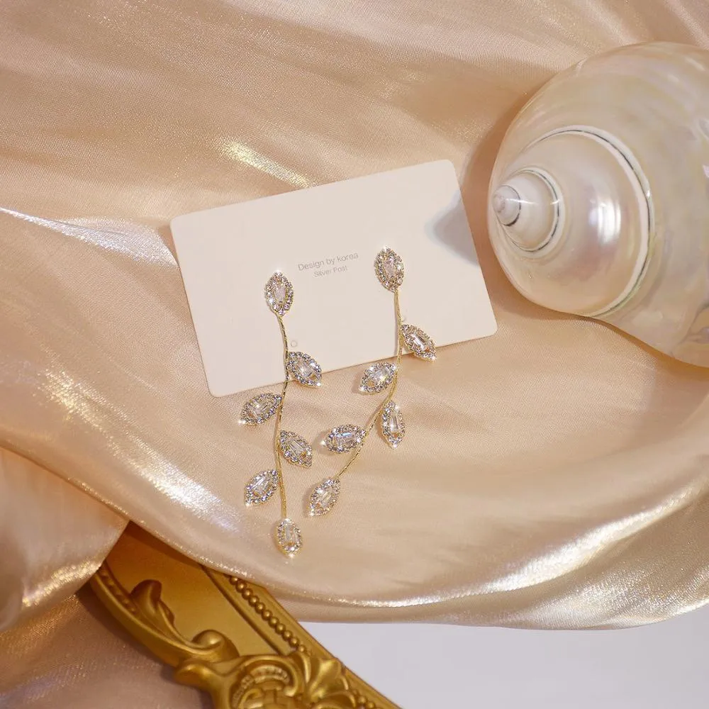 Micro Inlaid Cubic Zircon Leaves Earrings