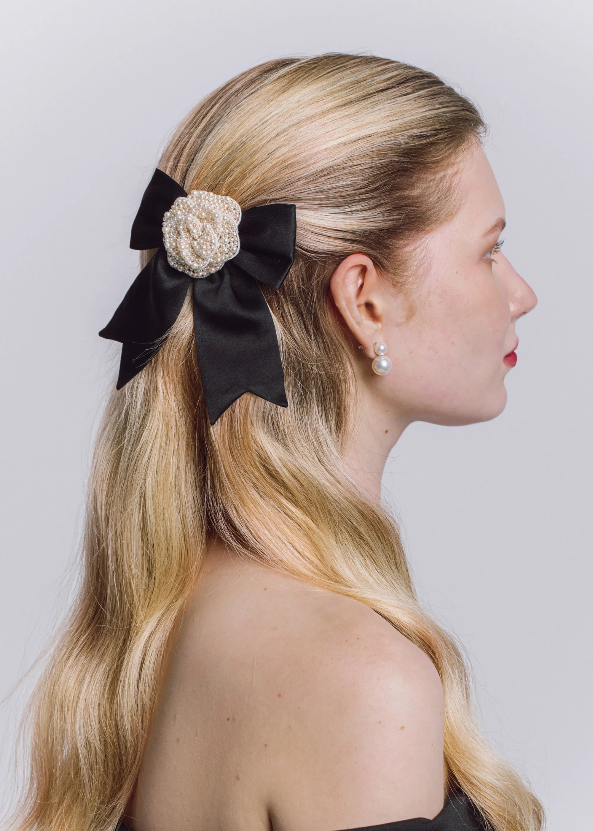 Muriel Bow Barrette -- Pearl