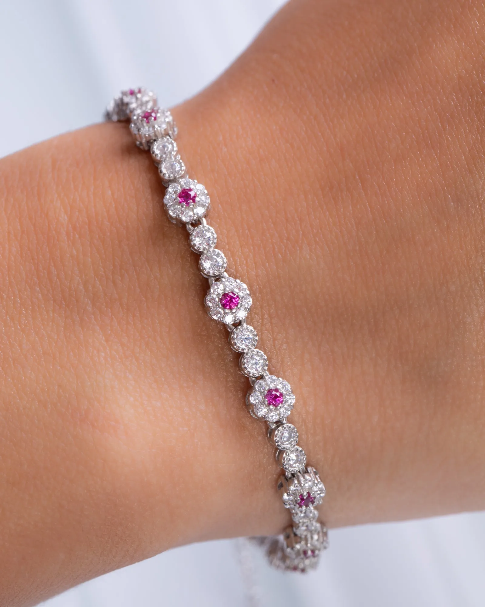 Red Flower Zircon Bracelet