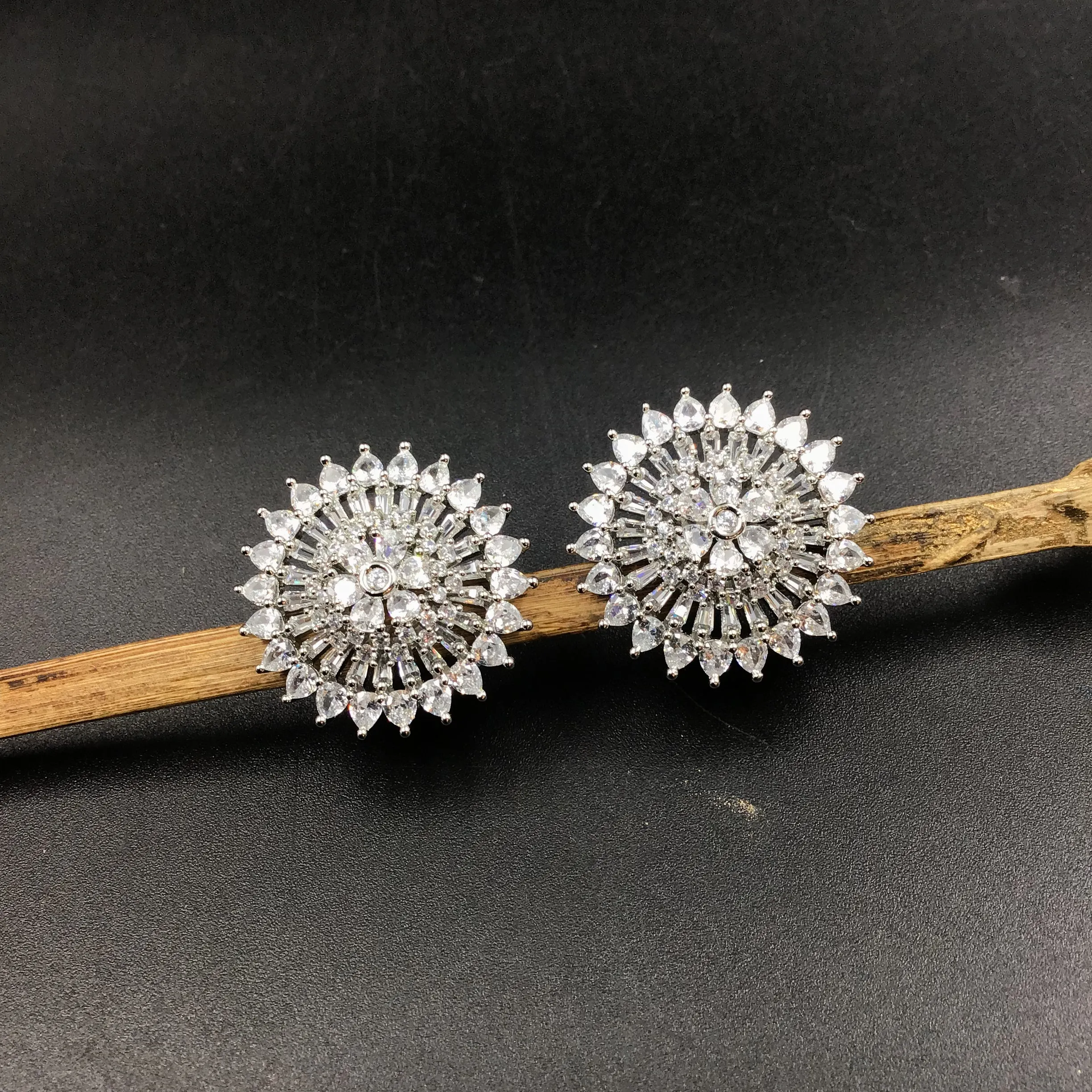 Silver Polish Zircon/AD Tops Studs 6707-69