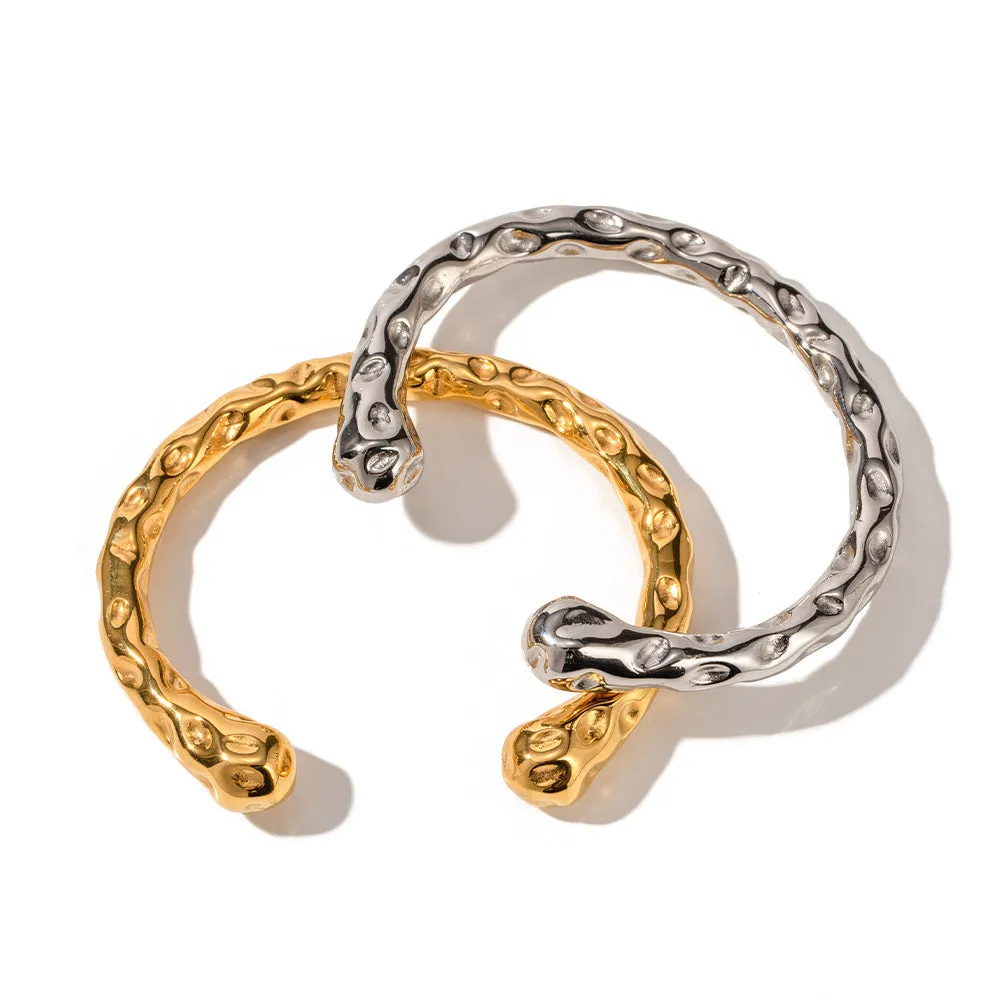 Sisslia Retro Simple New Titanium Steel 18K Gold Stainless Steel Fashion Hammer Bracelet for Women