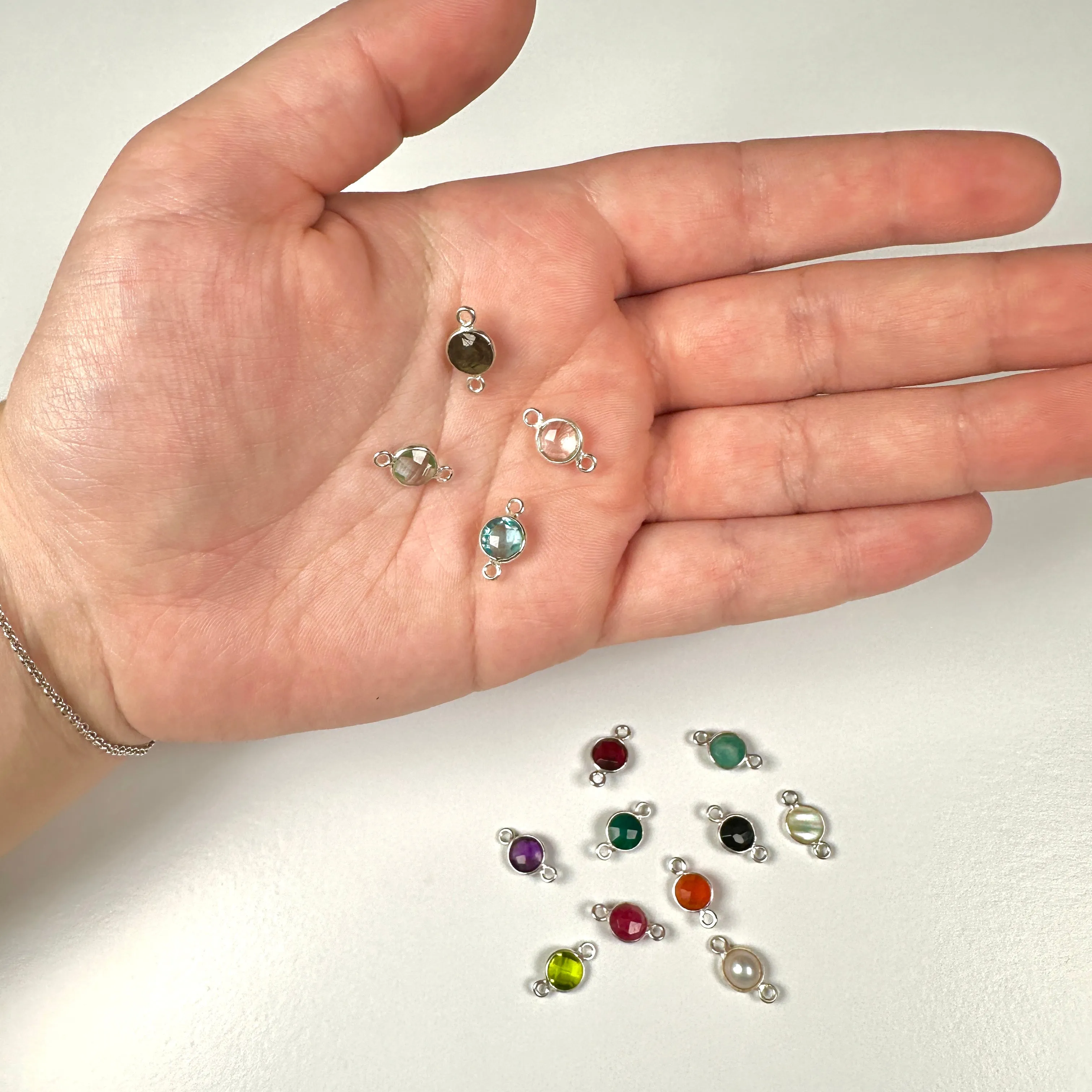Small Round Channel Set Aquamarine Connector