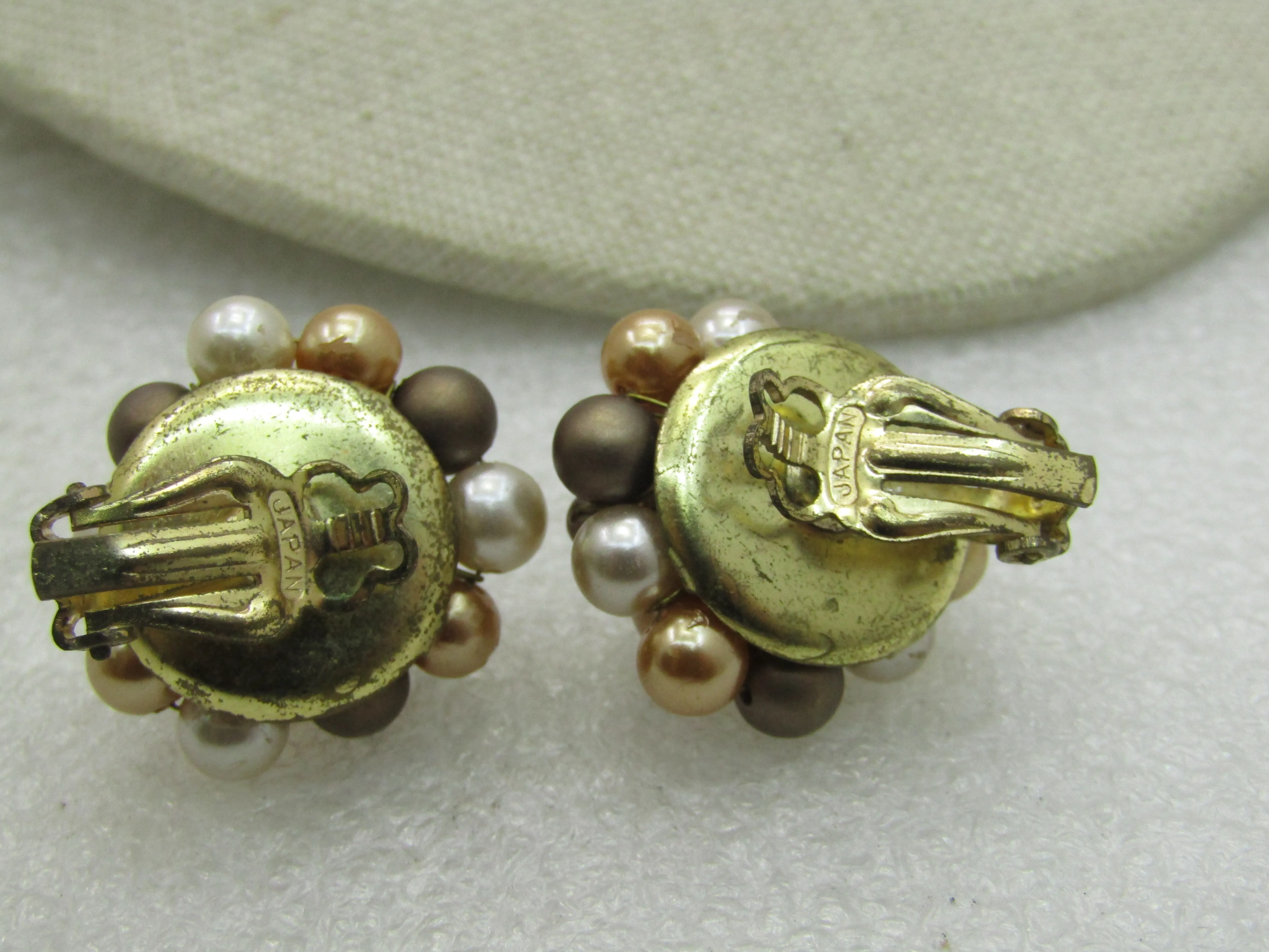 Vintage Japan Beaded Clip Earrings, Tan/Amber/Cream, Mid-Century, 7/8"
